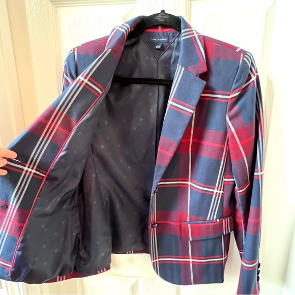 ⭐️ Tommy Hilfiger Plaid 2 Button Blazer Jacket size 8 - Picture 5 of 12